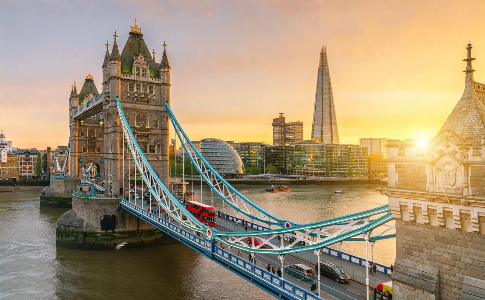 Tower Bridge Rainbow Londen